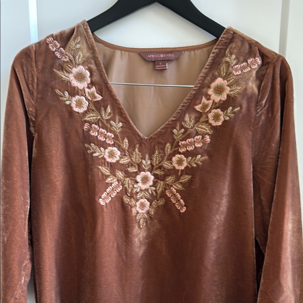 Ariel Connell Embroidered Velvet Tunic